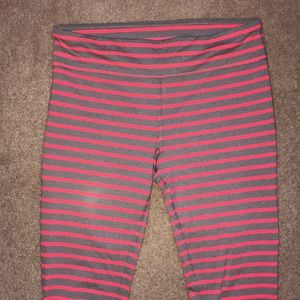 Under Armour Small Athletic Leggings